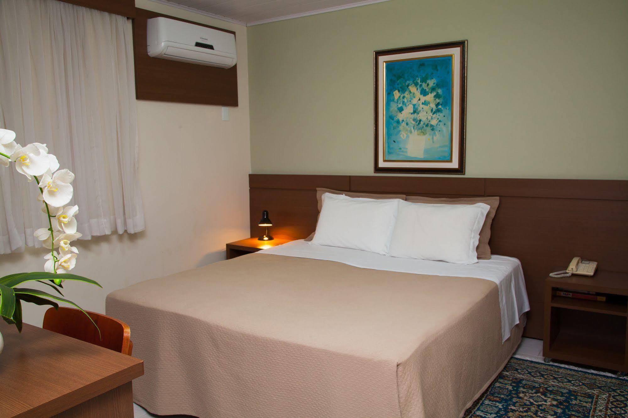 Principe Hotel Жоинвили Экстерьер фото